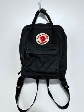 Fjallraven Kanken Mini Backpack